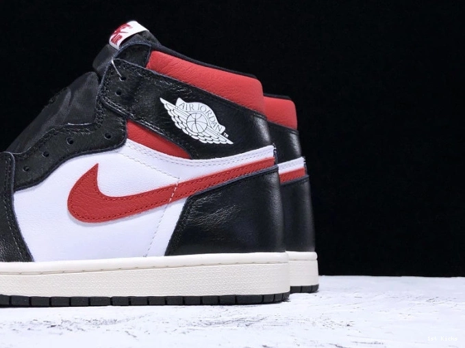 - OG Air 1 'Gym Retro 061 High 555088 Jordan Red' 0702